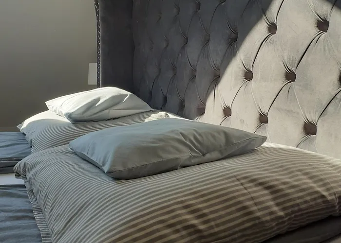 Lux *